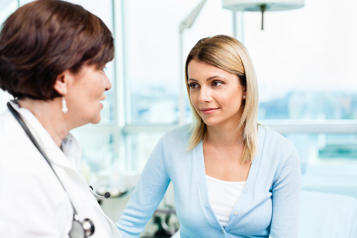 female-doctor-talking-with-patient